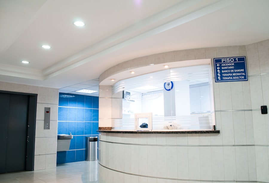 Patient consultation at Este Fulya Global